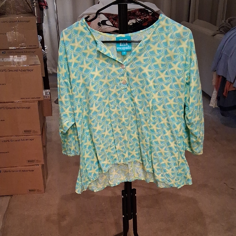 Escapada Women's Blouse - Light Blue and Yellow Pattern